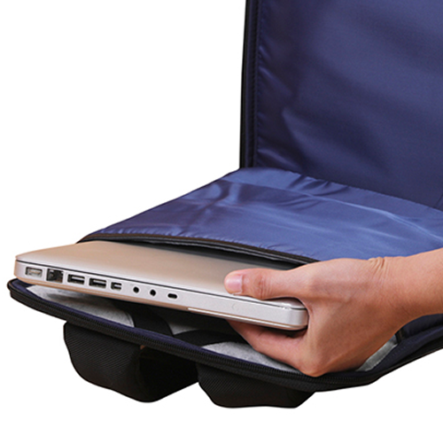 Dedicated Laptop Compartment