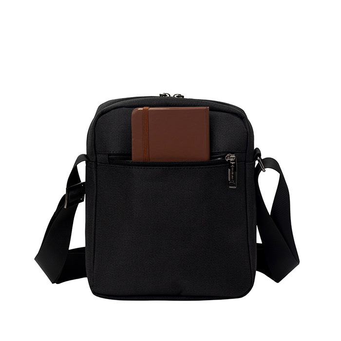 ESSENTIAL LEIGHTON SLING BAG