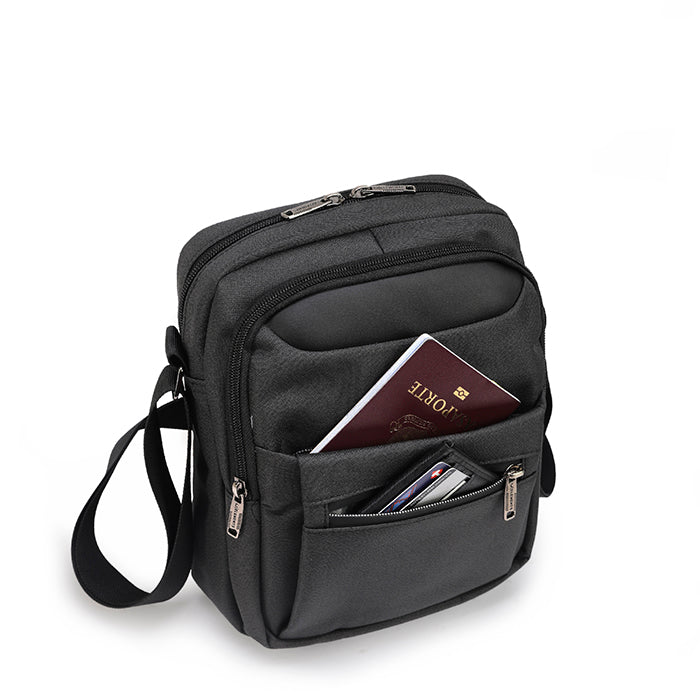 ESSENTIAL CLARKE SLING BAG