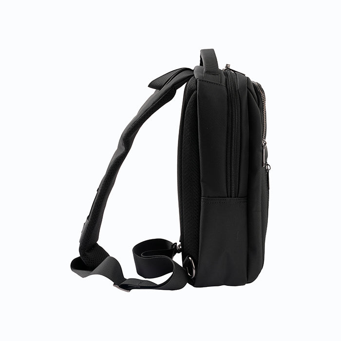 ESSENTIAL WREN CROSSBODY BAG