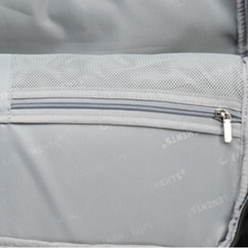 Zippered mesh pocket 