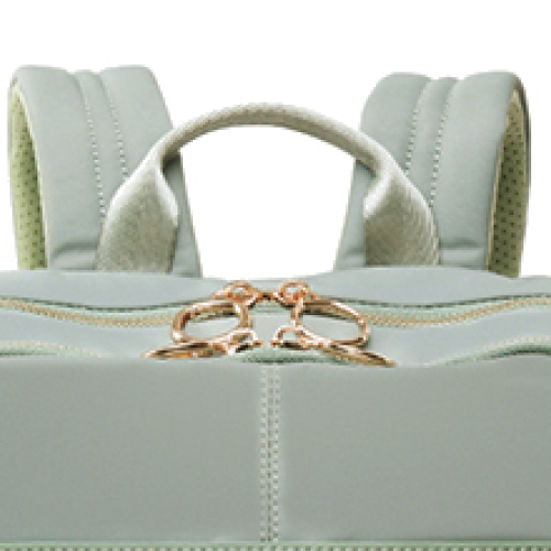 Rose Gold-plated buckles and zippers