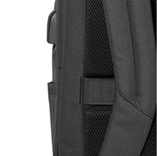 Back zippered pocket