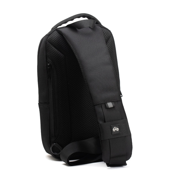 DEFENDER SHIELD OFFICER CROSSBODY