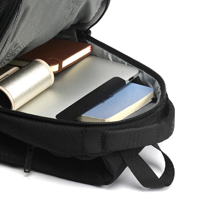 DEFENDER SHIELD AGENT CROSSBODY