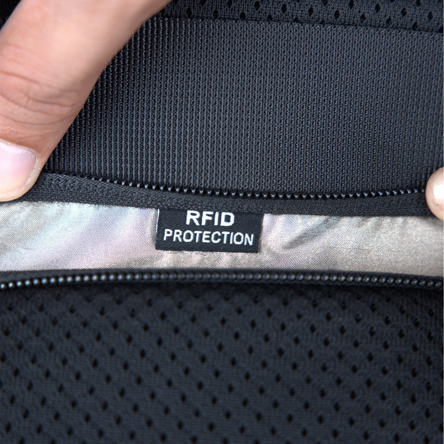 URBAN DEFENDER BACKPACK