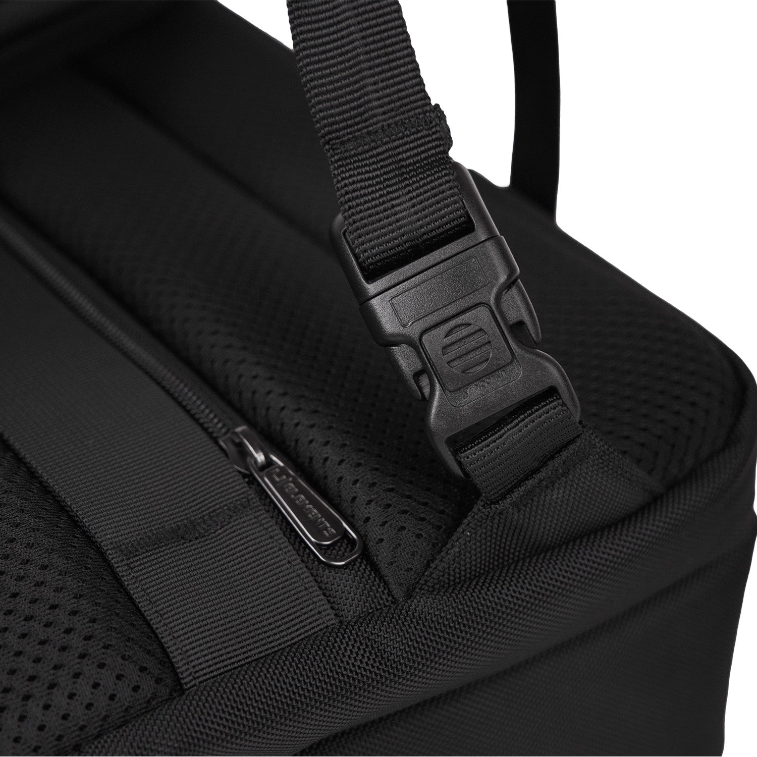 URBAN DEFENDER BACKPACK