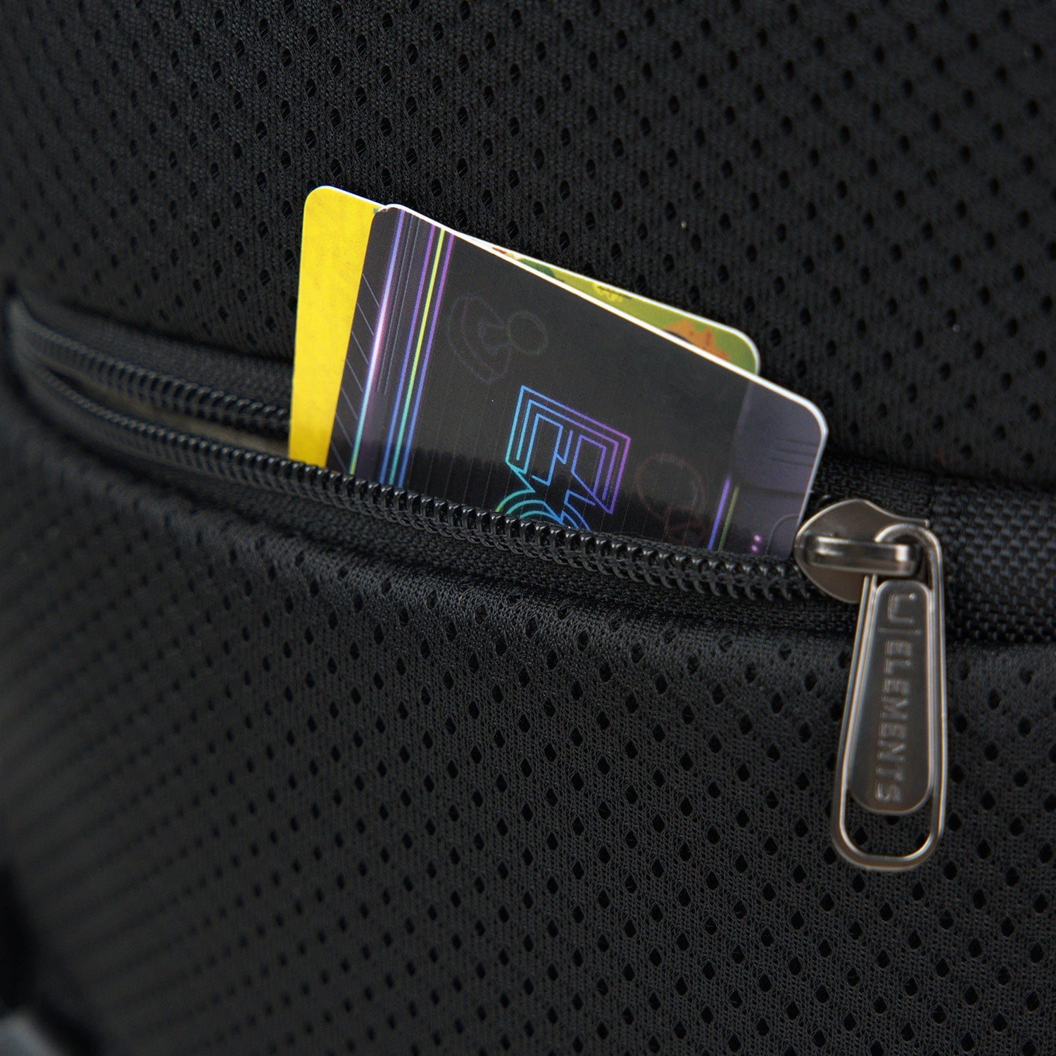 URBAN DEFENDER CROSSBODY BAG