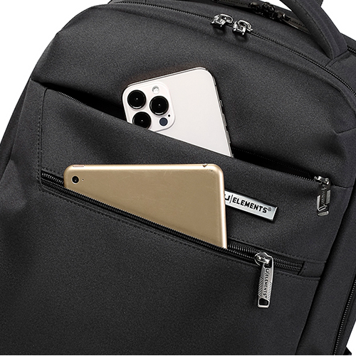 Multiple front pockets